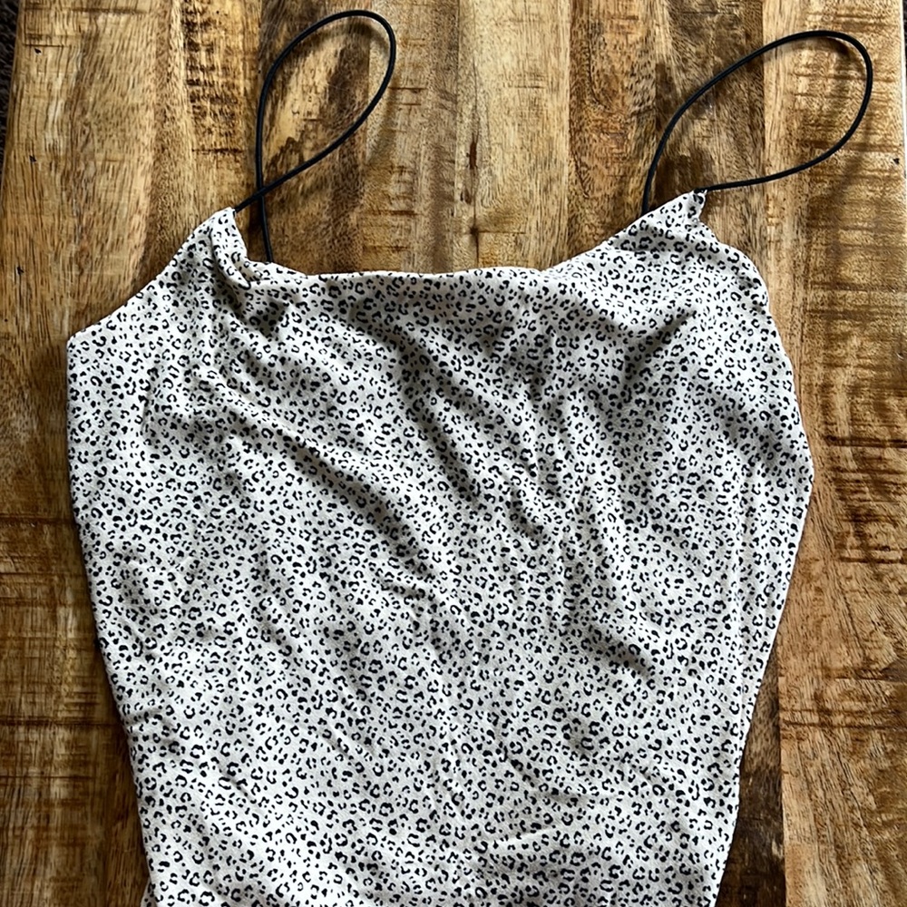 Cropped Tank Top